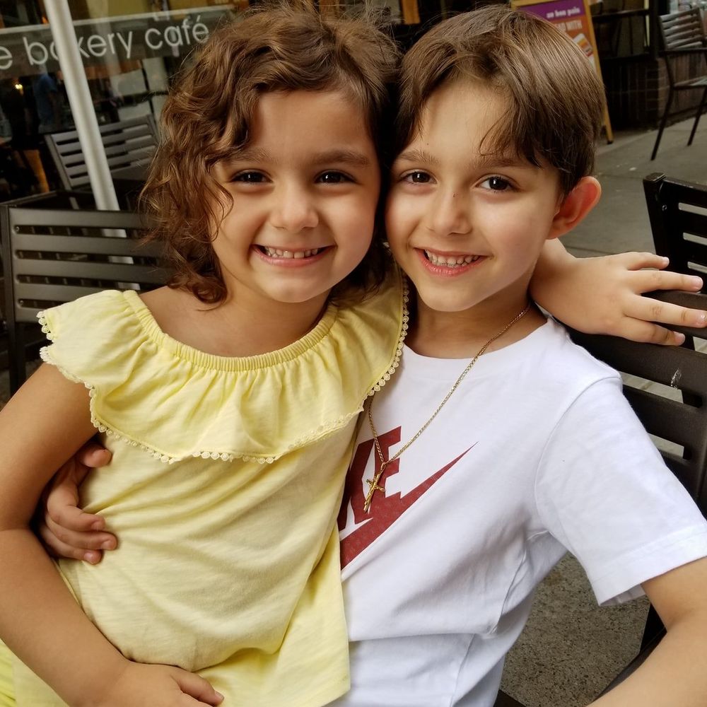 Meet your Posher, Ana